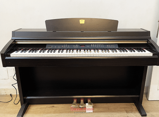 Yamaha clp230